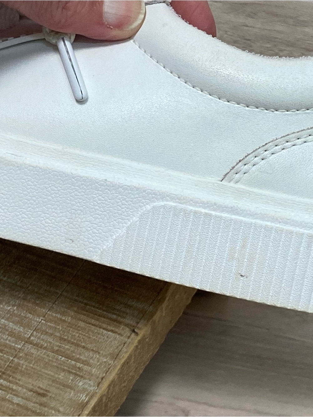 REEF / Lay Down Dawn White Leather Sneaker Size 8 - Picture 12 of 14
